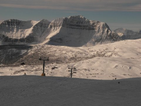 Sunshine Village - s�k�zpont a Szikl�s Hegys�g cs�csai k�z�tt