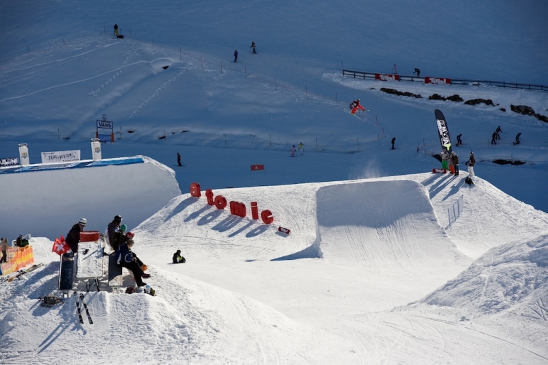 atomic-austrian-freeski-beszamolo-2009-09.jpg