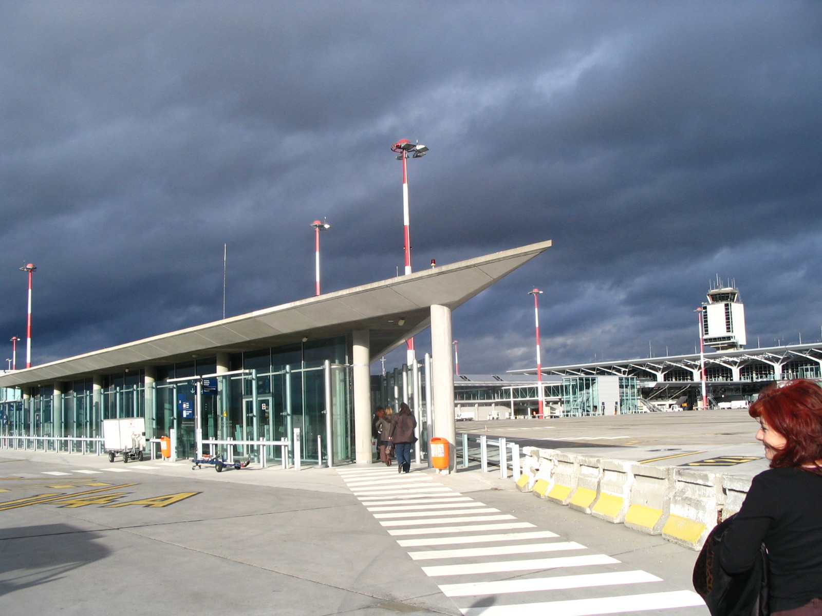EuroAirport - Svájc és Franciaország határán