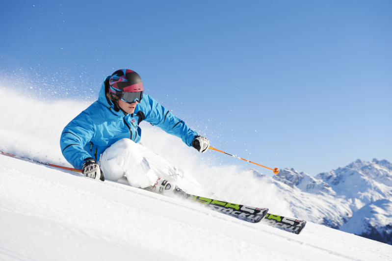 A-1101-Parsenn-Ski-1-SS.jpg