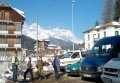 Reggeli indul�s el�tt. H�tt�rben a Cadin csoport cs�csai