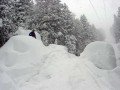 T�bb m�teres h�n�l h�kupacokk� szel�d�lnek az �les szikl�k