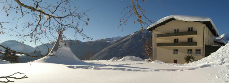 jufa-stmartin-aussen-winter02-230d4e571a.jpg