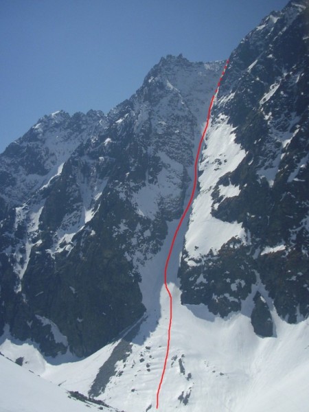 A 600 m�ter hossz� Karcsmar-folyos�