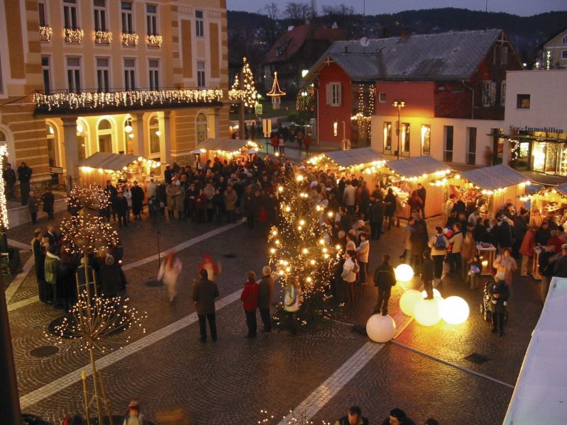 A h�res adventi v�s�r Veldenben