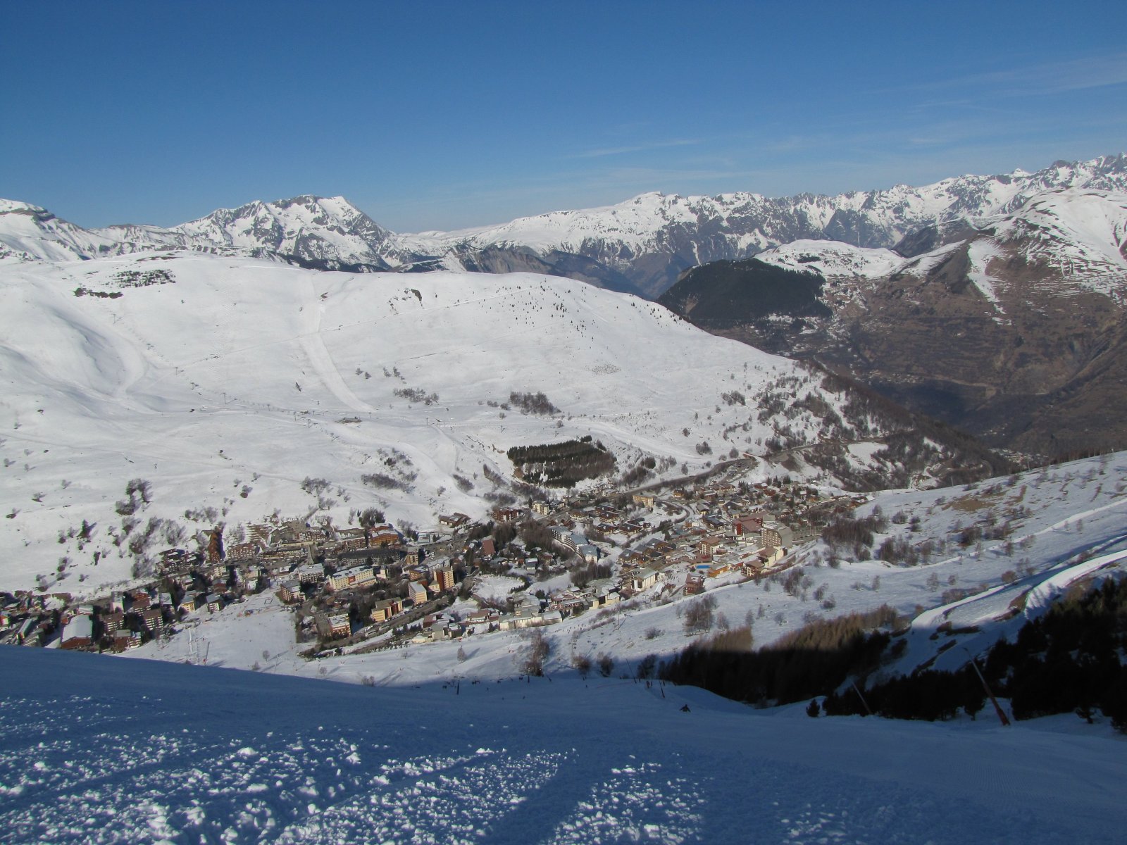 Les 2 Alpes a Valée Blanche oldaláról