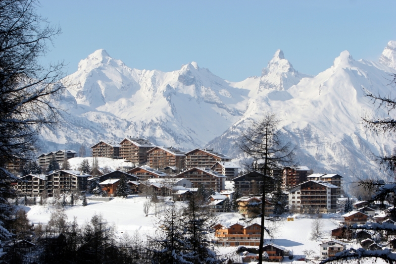 Az egyik sv�jci rekorder: 4 Vall�es (a k�pen Nendaz)