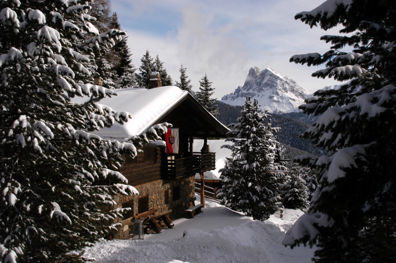 Hutte-mit-Peitler.jpg