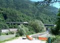 �tban Bolzano - Meran fel� g�pkocsival