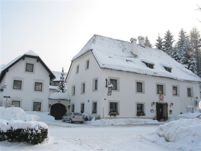zellerhof01.jpg