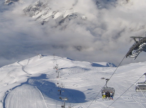 Bormio 3000, több méter vastag a hó Bormio 3000, több méter vastag a hó