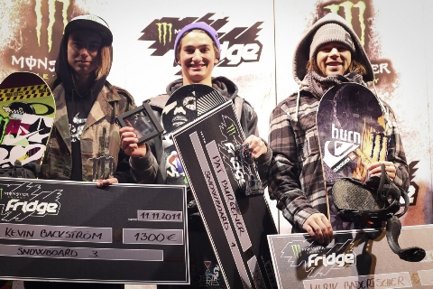 A 2011. �vi Monster Energy Budapest Fridge Fesztiv�l snowboard verseny�nek gy�ztesei: 1. Pat Burgener, 2. Ulrik Badertscher, 3. Kevin Backstr�m
