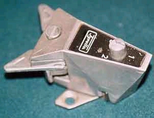 Régi Tyrolia kötésfej Régi Tyrolia kötésfej