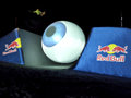 L�tv�nyos interakt�v vet�t�s a Red Bull ugrat�j�ra