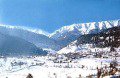 Ford unok�ja s�k�zpontot  �p�thet a Himal�j�ban