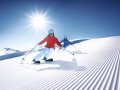Ski Amad� r�gi�: 11 milli� eur�t fektettek h��gy�kba